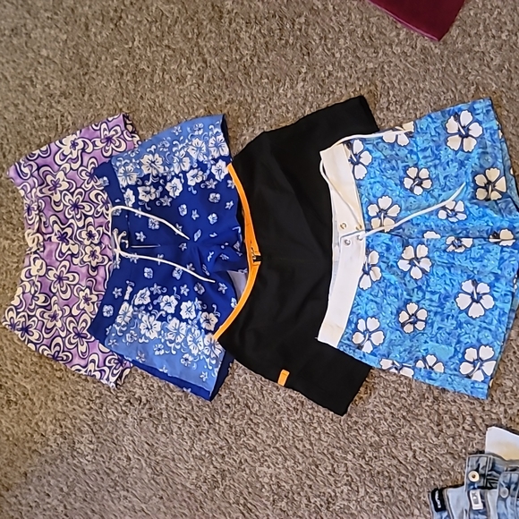 4 STUNNING VINTAGE 90S SWIM SHORT BOARD SHORTS - Picture 1 of 12